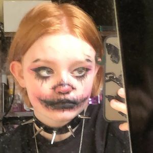 Meet your Posher, Elijah